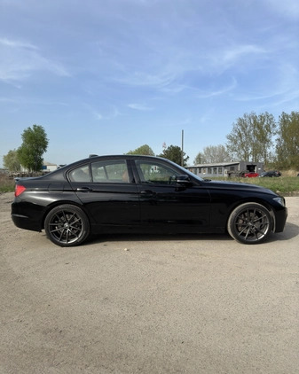 BMW Seria 3 cena 91900 przebieg: 96000, rok produkcji 2015 z Warszawa małe 79